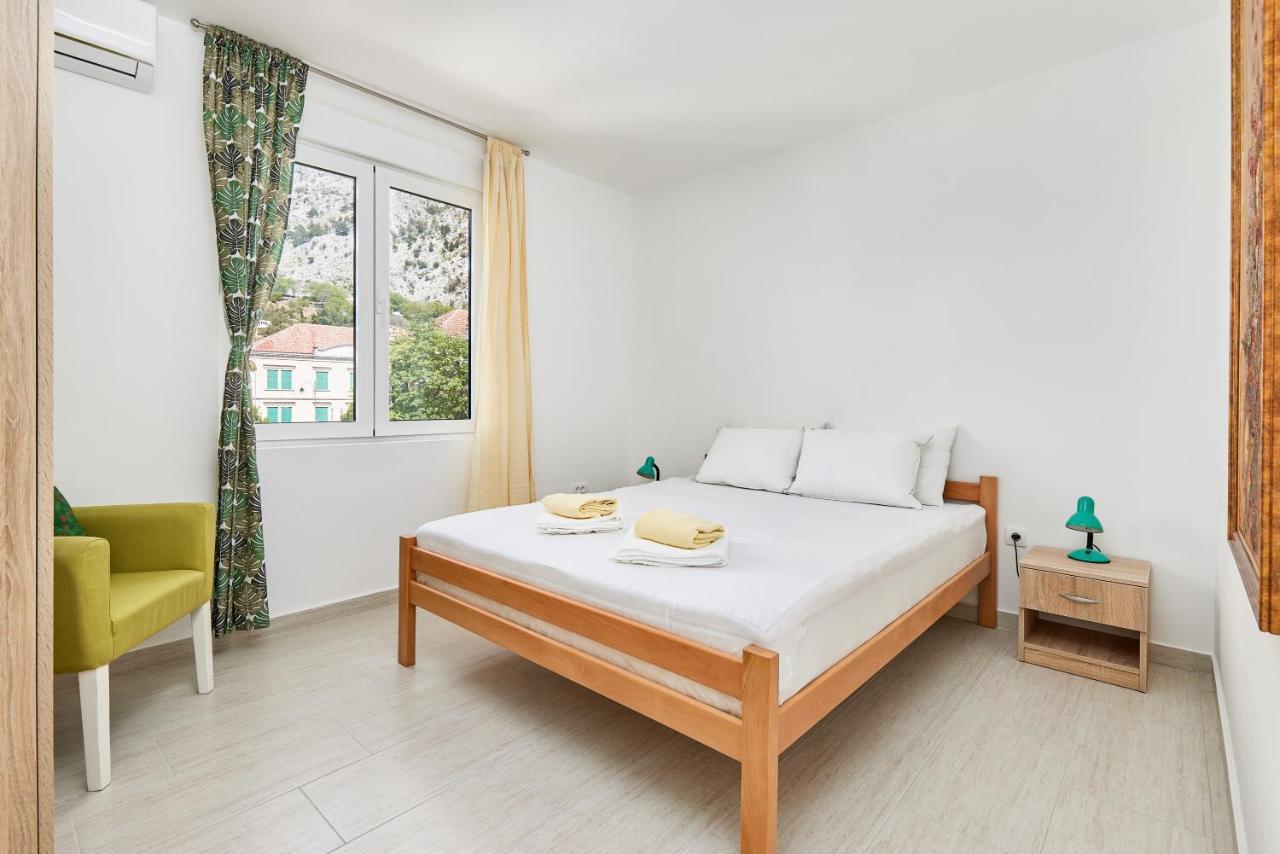 Apartment Pavle Kotor Buitenkant foto